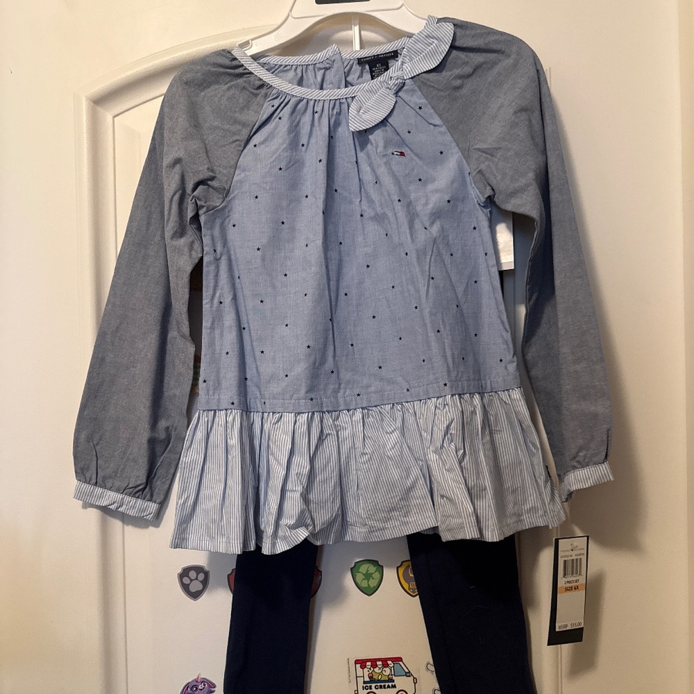 Tommy Hilfiger girls two pieces set